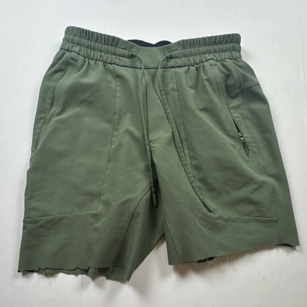 Lululemon Women's Green Athletic Shorts XS Recycled Polyester Pockets
